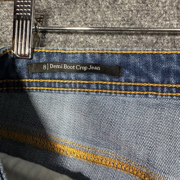 Talbots Jeans Womens 8 Demi Boot Crop Medium Wash Cotton Stretch Pockets - Picture 4 of 9